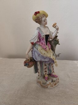 Passau žena nemecko porcelánová soška - 5