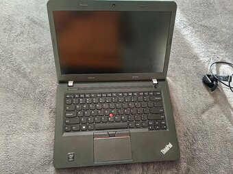 Lenovo ThinkPad - 5