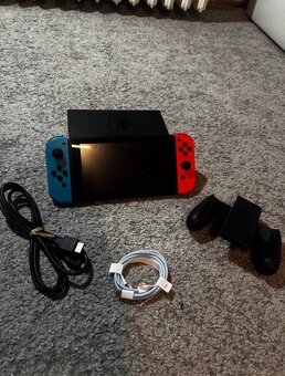 Nintendo Switch - 5