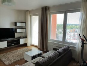 krásný byt 1+kk 35m2 v ul. Nademlejnská, Praha 9 - Hloubětín - 5