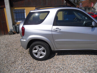 Toyota Rav4 2.0 VVT-i 4x4 110Kw Výhřev sedaček - 5