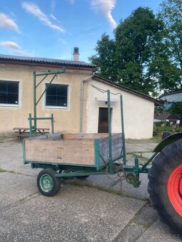 Kára za traktor s jeřábem - 5