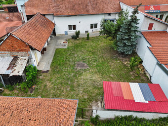 Prodej rodinného domu a pozemku k výstavbě v Myslejovicích - 5