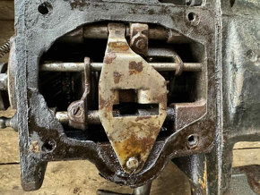 Willys, motor plus díly - 5