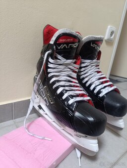 Brusle Bauer Vapor X3.7 - 5
