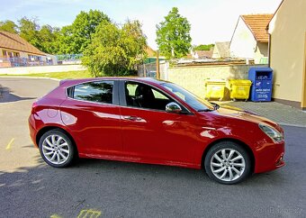 Prodám Alfa Romeo Giulietta 1.4 TB 88kW Destinctive - 5