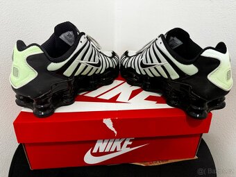 Tenisky Nike Sportswear Shox TL, velikost 9,5 - 5