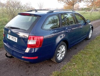Škoda Octavia 3 III 2.0 tdi 110KW tažné,polokůže,výhřev - 5