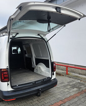 VOLKSWAGEN CADDY MAXI 2.0 TDi 110kW odpočet DPH - 5