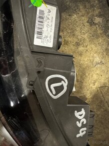 Světlomet citroen DS4 - 5