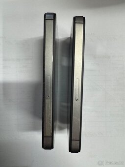 Apple iPhone 4s 2x v hezkém stavu - 5
