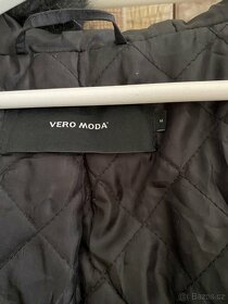 Dámská černá zimní bunda Vero Moda - 5