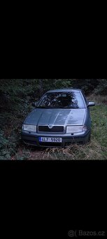 Octavia 1.8t 110kw Elegance + díly v barvě - 5