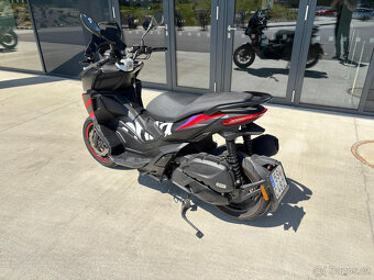 APRILIA SR GT 125 - 1.011 km najeto - 5