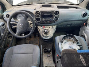 Citroen Berlingo 1.6 HDI 16V ( 9H01 ) 80kW r.2009 bílá na ná - 5