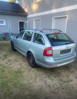 ŠKODA OCTAVIA COMBI 1.6 TDI DSG FACELIFT - 5