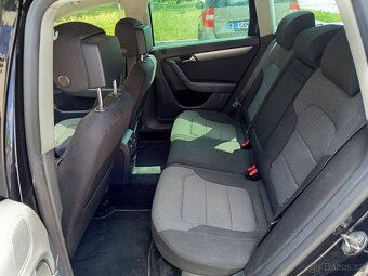 Prodám Volkswagen Passat Variant - 5