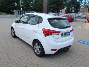 Hyundai ix20 1.6i 92kW KLIMATIZACE ČR - 5