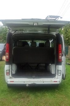 Renault Trafic Pessenger 2.0DCI 84kW r.v.2008 5 míst - 5