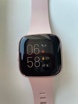 Chytré hodinky_Fitbit Versa 2 - 5