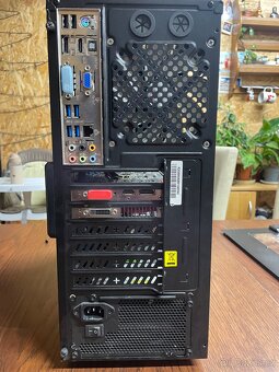 Prodám Herní PC Cooler Master - 5