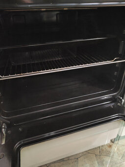 Sporák elektrický SIEMENS - šíře 50 cm - 5