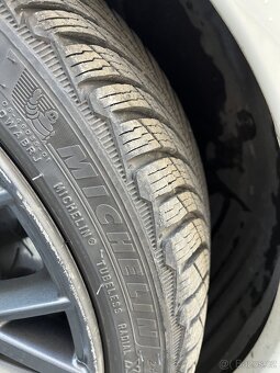 Predám 4ks diskov Subaru STI obuté pneumatiky Michelin - 5