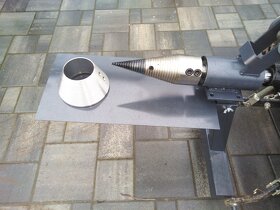 Kuželová štípačka kalačka za malotraktor se stolem hrot 15cm - 5