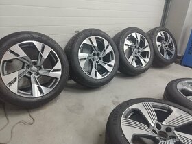 Alu kola Audi Q8 E-Tron r20 4KE601025T - 5