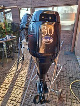 Lodní motor Tohatsu MFS30B (30HP) + nová plynová páka - 5
