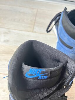 Nike AIR Jordan, 1 Retro High, velikost 40 - 5