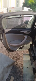 Citroen C5 2.0Hdi III X7 sedan - 5