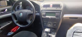 Octavia 2.0tdi dsg - 5