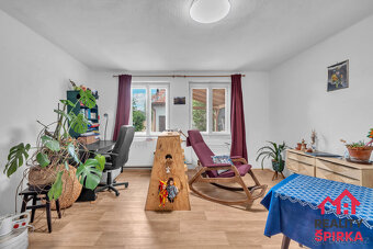 Prodej RD 3+1, garáž, CP 456 m², Jaroměřice - 5