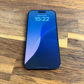 iPhone 16 Pro 128GB black titan, pěkný stav, rok záruka - 5