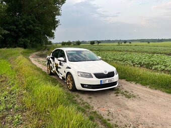 Škoda Octavia 1.8TSi DSG - 5