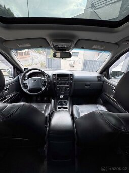 Kia Sorento 2.5 nafta 125kw rok 2009 - 5