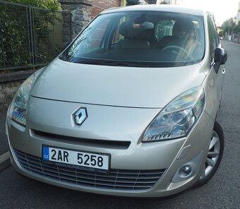 Renault Grand Scénic 1.9 dCi 96kW - 5