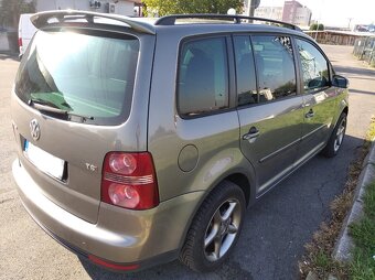 Volkswagen Touran 1.4 TSi-6 rychlostí. - 5