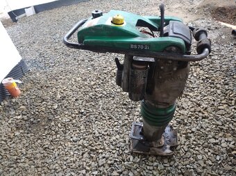 Profi vibrační pěch " Žába" Wacker BS 70-2i - 5