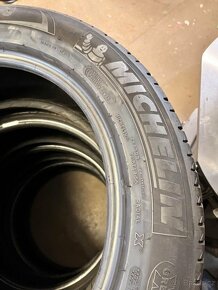 225/55 R17 letní pneu Michelin - 5