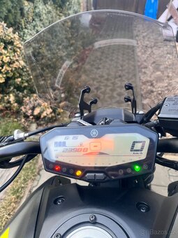 Yamaha MT07 - 5