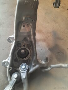 bmw X5 G05 X6 G06 X7 G07 leva tehlice 6876655-03 - 5
