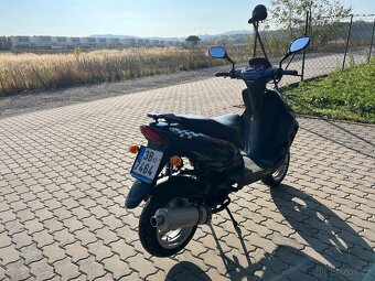 Prodám Piaggio X9 500ie, vše funkční, jede výborně, bez inve - 5