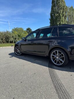 Prodám Škoda Octavia RS, DSG, dovezené z Německa - 5