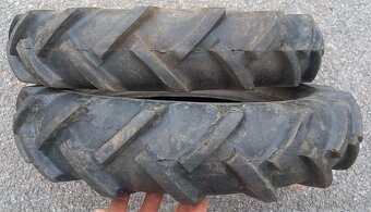 Prodám 2 ks pneu Barum 5.00x12 terénní šípová - 5