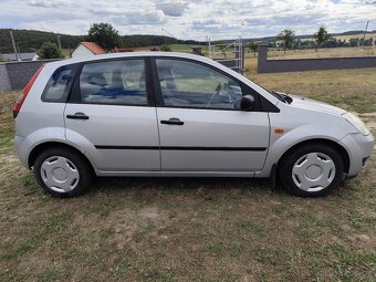 Ford fiesta - 5