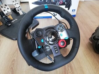 Logitech G29 volant, pedály s řadicí pákou - 5