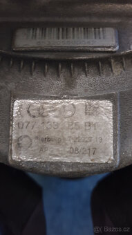 Sání motoru 4,2 V8 VW Phaeton - 5