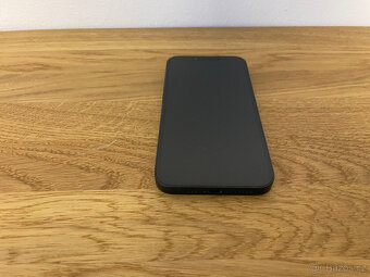 Apple iPhone 13 128GB Modrý - velmi pěkný stav, baterie 87% - 5